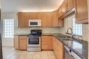 8645  Binghamton Avenue, Boynton Beach, FL 33436 Sold 09/02/22