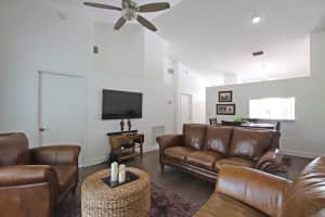 18081 SE Country Club Drive  SE Unit 368, Jupiter, FL 33469 Sold 09/27/22