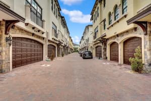 618 N Windward Circle  N, Boynton Beach, FL 33435 Sold 10/07/22