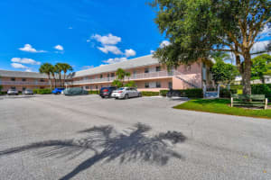 18081 SE Country Club Dr 1 8, Jupiter, FL 33469, Sold 09/19/22