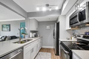 157 Yacht Club Way APT 204, Hypoluxo, FL 33462, Sold 09/22/22