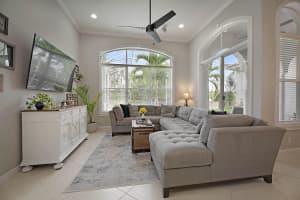 7042 Houlton Cir, Lake Worth, FL 33467, Sold 08/29/22