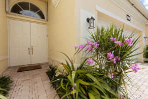 7185 Lorenzo Ln, Delray Beach, FL 33446, Sold 10/21/22