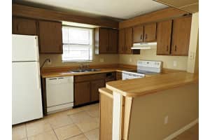 1302 Nebraska Ave, Fort Pierce, FL 34950, Sold 10/14/22