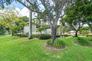 1942 Hartford Ct, West Palm Beach, FL 33409, Sold 09/28/22