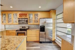 8842 Bella Vista Dr, Boca Raton, FL 33433, Sold 09/30/22