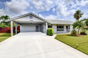 499 NE 44th St, Boca Raton, FL 33431, Sold 01/13/23
