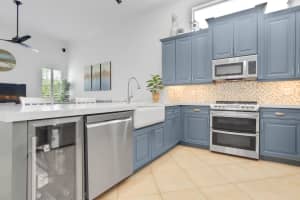 7124 NW 47th Ln, Coconut Creek, FL 33073, Sold 08/31/22