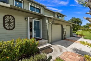 3234 NE Holly Creek Dr, Jensen Beach, FL 34957, Sold 09/16/22