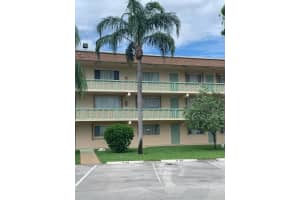 200 Village Green Cir E, Palm Springs, FL 33461, Sold 10/06/22