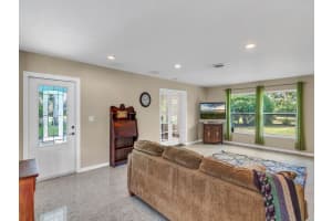 335  15th Avenue, Vero Beach, FL 32962 Sold 10/11/22