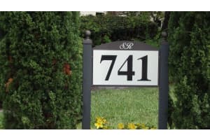 741 SW South River Drive   201, Stuart, FL 34997 Sold 02/23/23