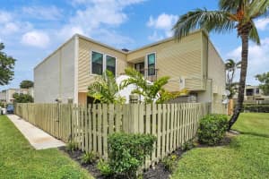 11974  Shakerwood Lane, Wellington, FL 33414 Sold 09/15/22