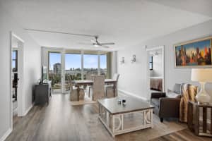 336 Golfview Rd PH 11, North Palm Beach, FL 33408, Sold 09/14/22