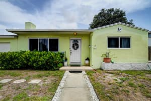 345 Laurie Road West Palm Beach