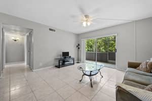 311 NE 17th Avenue   103, Boynton Beach, FL 33435 Sold 10/13/22