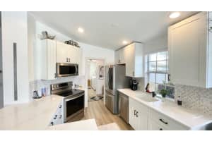 8311 Old Forest Rd, Palm Beach Gardens, FL 33410, Sold 10/18/22