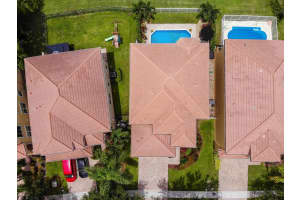 669  Gazetta Way, West Palm Beach, FL 33413 Sold 10/07/22