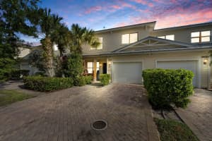 2605 Creekside Dr, Fort Pierce, FL 34981, Sold 09/22/22