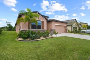 6449 NW Castlebrook Avenue, Port Saint Lucie, FL 34983 Sold 05/03/23