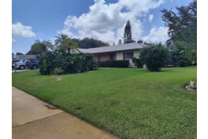 7368 Oakmont Dr, Greenacres, FL 33467, Sold 11/04/22