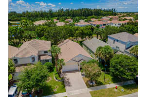 146  Canterbury Place, Royal Palm Beach, FL 33414 Sold 11/16/22