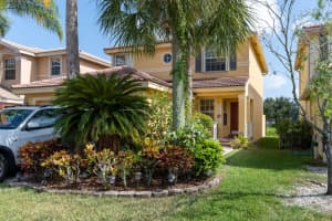 5020  Starblaze Drive, Green Acres, FL 33463 Sold 01/27/23