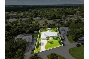 990 SW Gardens Boulevard, Palm City, FL 34990 Sold 09/26/22