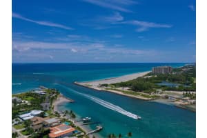 225 Cove Pl, Jupiter, FL 33469, Sold 02/15/23