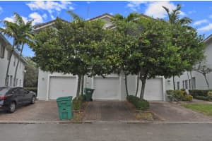 3225  Laurel Ridge Circle, Riviera Beach, FL 33404 Sold 09/19/22
