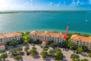 22 Harbour Isle Dr W, Fort Pierce, FL 34949, Sold 05/01/23