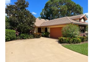 439 SW Monroe Drive, Port Saint Lucie, FL 34986 Sold 10/07/22