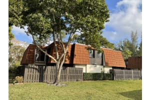 2200  White Pine Circle   B, Green Acres, FL 33415 Sold 10/14/22