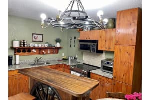 2200  White Pine Circle   B, Green Acres, FL 33415 Sold 10/14/22