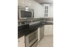 2821 NE 163rd St, Miami, FL 33160, Sold 10/11/22