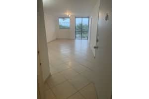 2821 NE 163rd St, Miami, FL 33160, Sold 10/11/22
