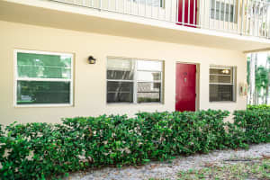 17 Vista Gardens tr APT 105, Vero Beach, FL 32962, Sold 09/21/22