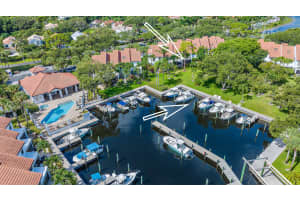 2419  Treasure Isle Drive   12, Palm Beach Gardens, FL 33410 Sold 10/04/22
