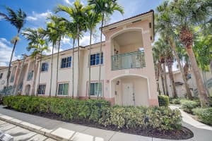 2151 NW 77th Way APT 106, Pembroke Pines, FL 33024, Sold 09/22/22