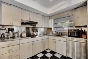 706 Sunset Rd, Boynton Beach, FL 33435, Sold 09/24/22