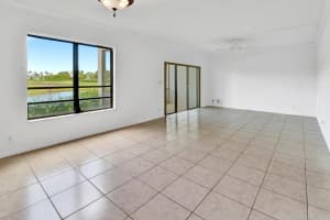 900 Greensward Ln, Delray Beach, FL 33445, Sold 10/18/22