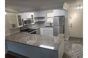 890 N Federal Highway    203, Lantana, FL 33462 Sold 09/27/22