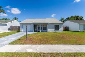 7851  Elwood Drive, Lake Worth Beach, FL 33467 Sold 10/07/22
