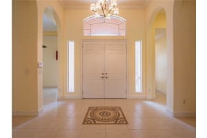 585  Caroline Drive, Vero Beach, FL 32968 Sold 09/12/22