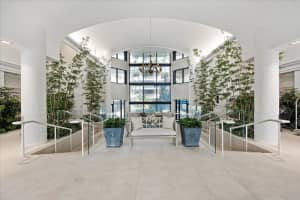 2000 S Ocean Boulevard   102 S, Palm Beach, FL 33480 Sold 07/30/24