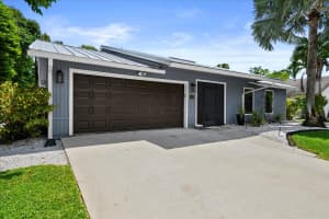 203 Bobwhite Rd, Royal Palm Beach, FL 33411, Sold 10/21/22