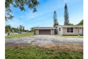 5037 Lake Blvd, Delray Beach, FL 33484, Sold 12/09/22