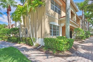 5012 Vine Cliff Way E, Palm Beach Gardens, FL 33418, Sold 09/30/22