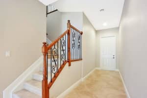 5012 Vine Cliff Way E, Palm Beach Gardens, FL 33418, Sold 09/30/22