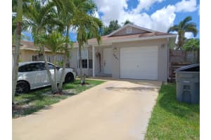 5721  Boynton Crescent, Boynton Beach, FL 33437 Sold 10/21/22